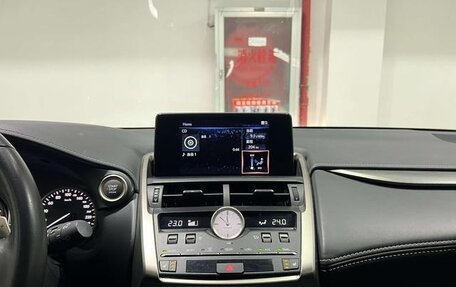 Lexus NX I, 2021 год, 2 740 000 рублей, 10 фотография