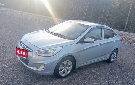 Hyundai Solaris II рестайлинг, 2013 год, 610 000 рублей, 6 фотография