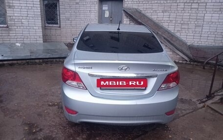 Hyundai Solaris II рестайлинг, 2013 год, 610 000 рублей, 7 фотография