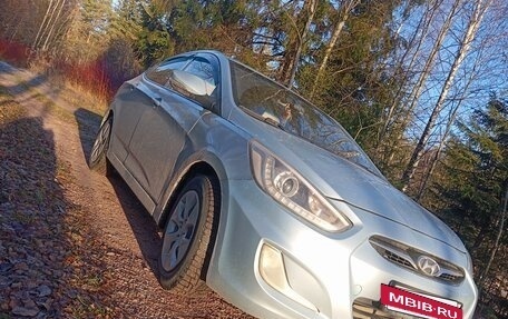 Hyundai Solaris II рестайлинг, 2013 год, 610 000 рублей, 4 фотография