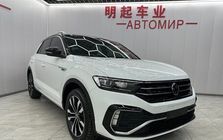 Volkswagen T-Roc I, 2021 год, 2 050 000 рублей, 3 фотография