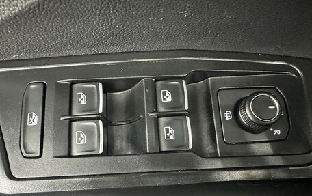 Volkswagen T-Roc I, 2021 год, 2 050 000 рублей, 14 фотография