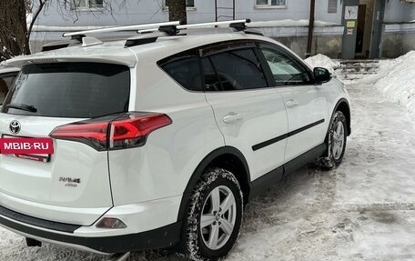 Toyota RAV4, 2018 год, 5 фотография
