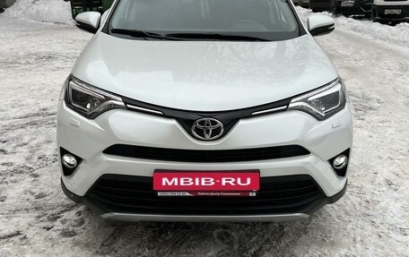 Toyota RAV4, 2018 год, 1 фотография