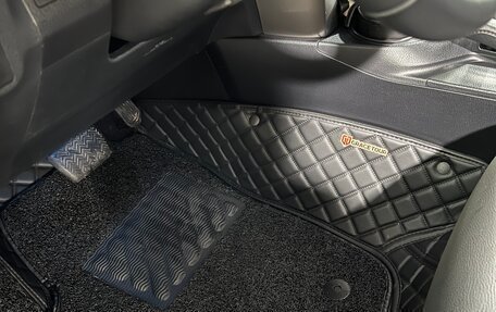 Toyota RAV4, 2018 год, 16 фотография