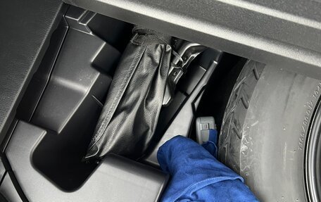 Toyota RAV4, 2018 год, 18 фотография