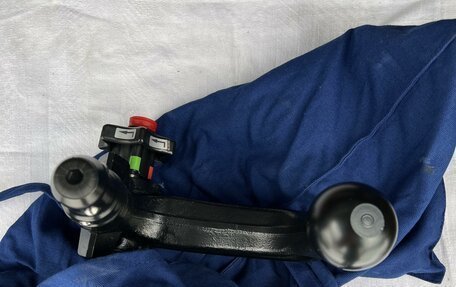 Toyota RAV4, 2018 год, 26 фотография