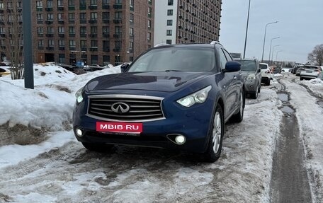 Infiniti FX II, 2012 год, 1 830 000 рублей, 1 фотография