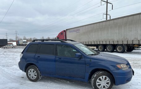 Mitsubishi Outlander III рестайлинг 3, 2002 год, 295 000 рублей, 2 фотография