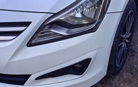 Hyundai Solaris II рестайлинг, 2015 год, 1 100 000 рублей, 7 фотография