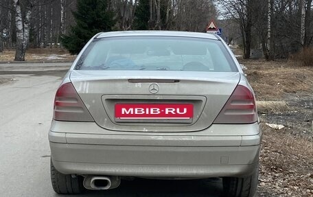 Mercedes-Benz C-Класс, 2000 год, 520 000 рублей, 12 фотография