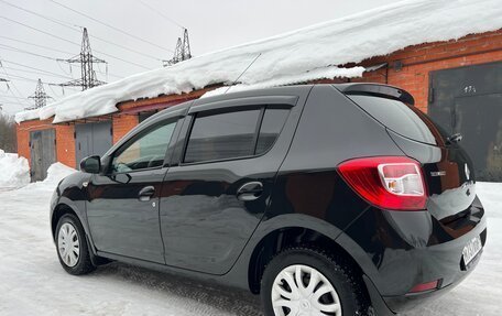 Renault Sandero II рестайлинг, 2016 год, 865 000 рублей, 6 фотография