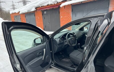 Renault Sandero II рестайлинг, 2016 год, 865 000 рублей, 12 фотография