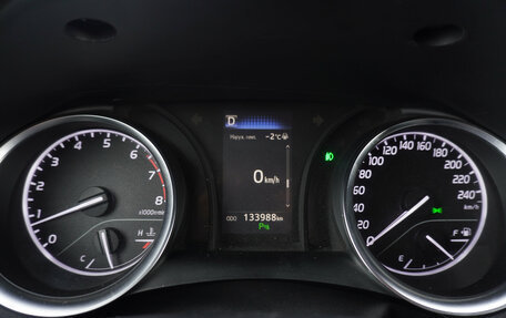 Toyota Camry, 2018 год, 2 395 000 рублей, 9 фотография