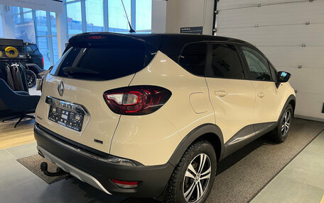 Renault Kaptur I рестайлинг, 2017 год, 1 499 000 рублей, 4 фотография