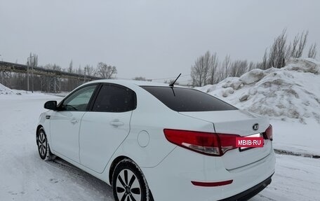 KIA Rio III рестайлинг, 2016 год, 1 030 000 рублей, 4 фотография