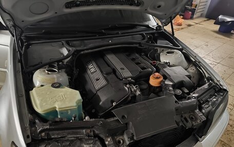 BMW 3 серия, 1999 год, 620 000 рублей, 16 фотография