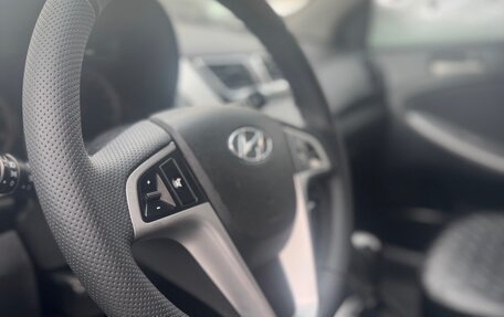 Hyundai Solaris II рестайлинг, 2016 год, 965 000 рублей, 6 фотография