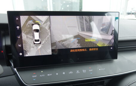 Toyota Camry, 2025 год, 5 090 000 рублей, 14 фотография