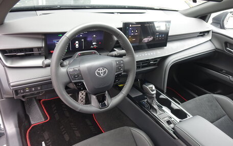 Toyota Camry, 2025 год, 5 090 000 рублей, 10 фотография