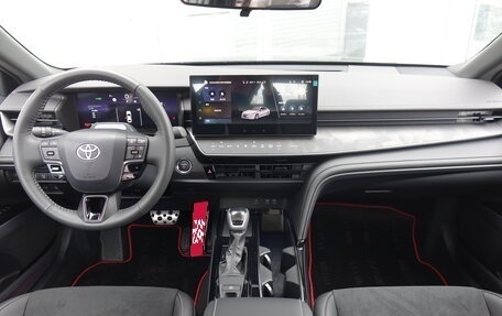 Toyota Camry, 2025 год, 5 090 000 рублей, 13 фотография