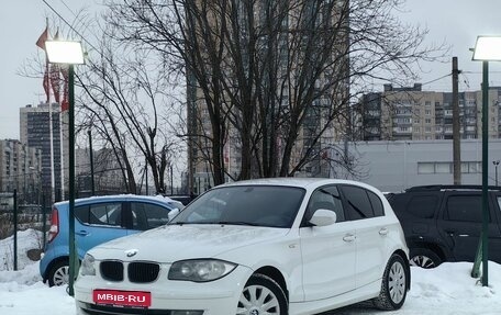 BMW 1 серия, 2011 год, 589 000 рублей, 1 фотография