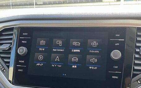 Volkswagen T-Roc I, 2021 год, 1 250 000 рублей, 10 фотография