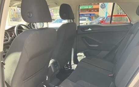 Volkswagen T-Roc I, 2021 год, 1 250 000 рублей, 16 фотография