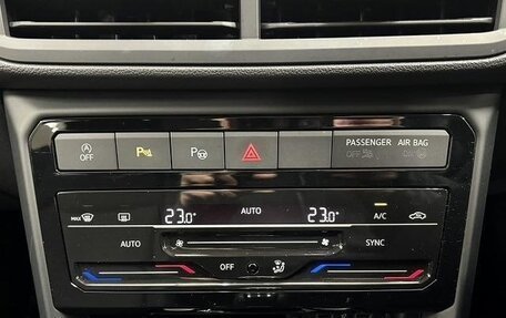 Volkswagen T-Cross I, 2022 год, 1 100 000 рублей, 15 фотография