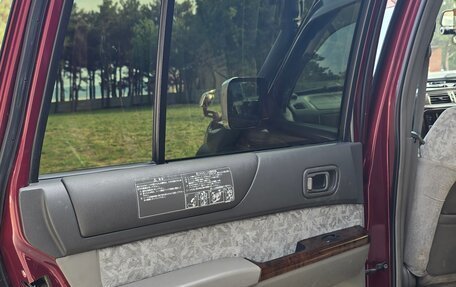 Nissan Safari IV, 2000 год, 3 000 000 рублей, 9 фотография