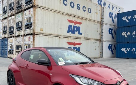 Toyota Yaris, 2021 год, 2 980 000 рублей, 14 фотография