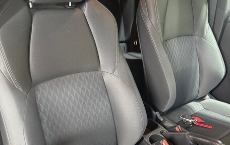 Toyota Yaris, 2021 год, 2 980 000 рублей, 21 фотография