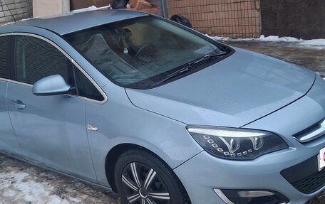 Opel Astra J, 2012 год, 800 000 рублей, 4 фотография