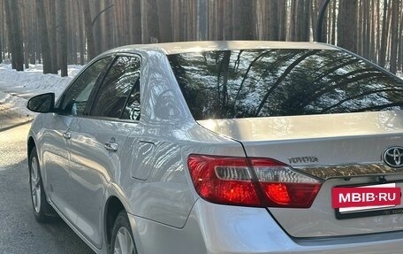 Toyota Camry, 2013 год, 1 495 000 рублей, 2 фотография