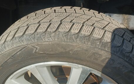 Toyota Vanguard, 2010 год, 1 250 000 рублей, 8 фотография