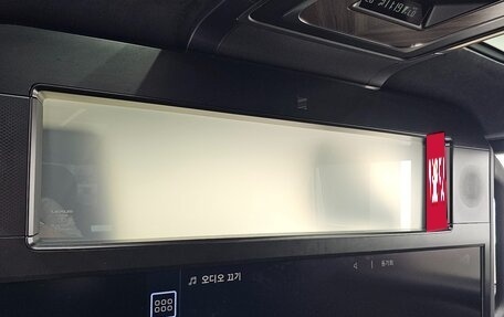 Lexus LM, 2024 год, 22 590 000 рублей, 14 фотография