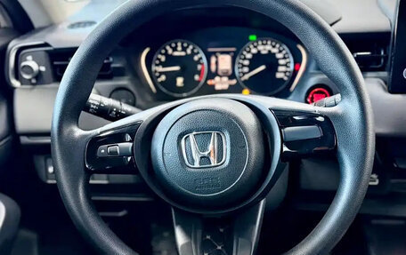 Honda Vezel, 2023 год, 2 000 000 рублей, 10 фотография