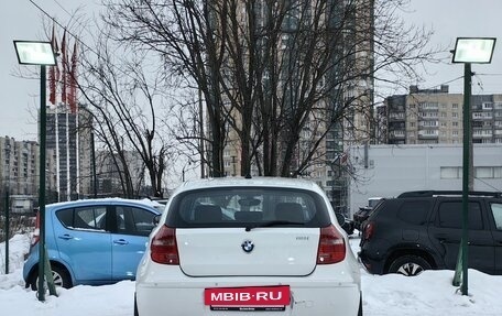 BMW 1 серия, 2011 год, 589 000 рублей, 7 фотография