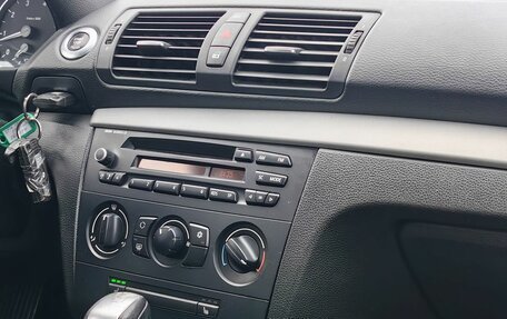 BMW 1 серия, 2011 год, 589 000 рублей, 11 фотография