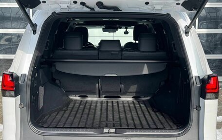 Lexus LX, 2022 год, 13 600 000 рублей, 9 фотография