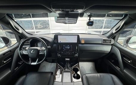 Lexus LX, 2022 год, 13 600 000 рублей, 11 фотография