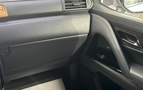 Lexus LX, 2022 год, 13 600 000 рублей, 17 фотография