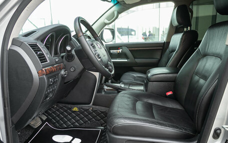 Toyota Land Cruiser 200, 2012 год, 3 355 000 рублей, 20 фотография