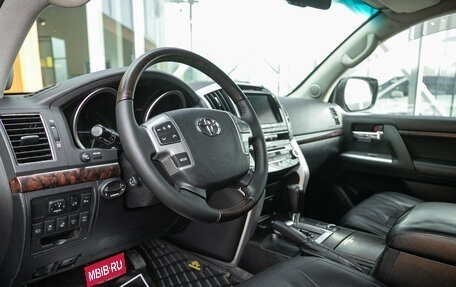 Toyota Land Cruiser 200, 2012 год, 3 355 000 рублей, 19 фотография