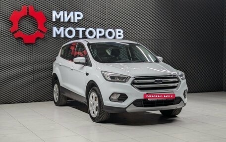 Ford Kuga III, 2018 год, 1 800 000 рублей, 3 фотография