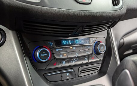 Ford Kuga III, 2018 год, 1 800 000 рублей, 26 фотография