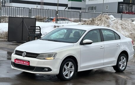 Volkswagen Jetta VI, 2012 год, 749 000 рублей, 1 фотография