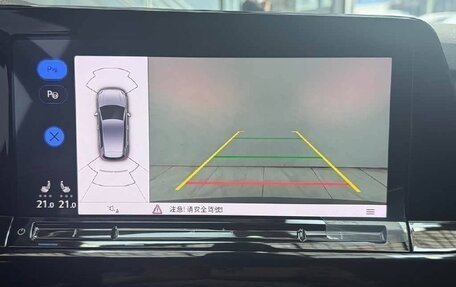 Volkswagen Golf VIII, 2023 год, 2 190 000 рублей, 9 фотография