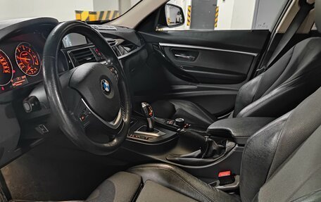 BMW 3 серия, 2017 год, 2 990 000 рублей, 16 фотография