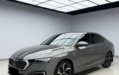 Skoda Octavia IV, 2022 год, 2 500 000 рублей, 1 фотография